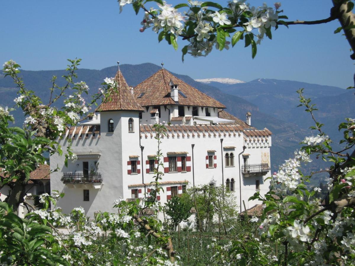 Apartments Schloss Paschbach Appiano Sulla Strada Del Vino Εξωτερικό φωτογραφία