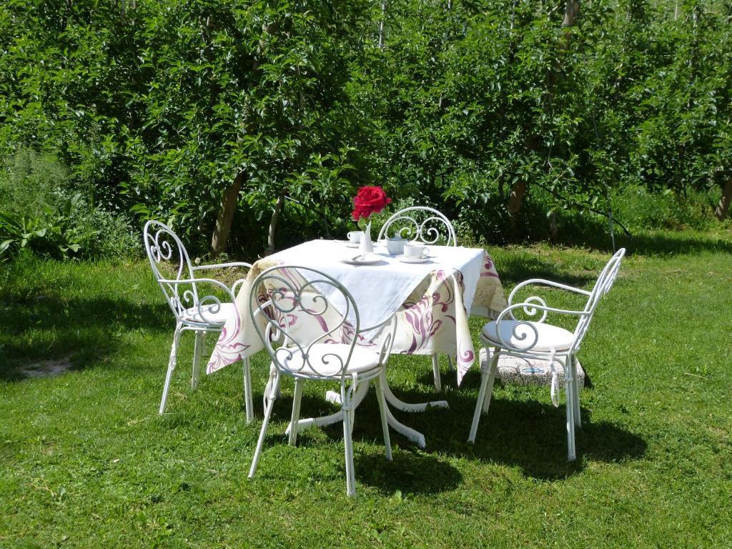 Apartments Schloss Paschbach Appiano Sulla Strada Del Vino Εξωτερικό φωτογραφία