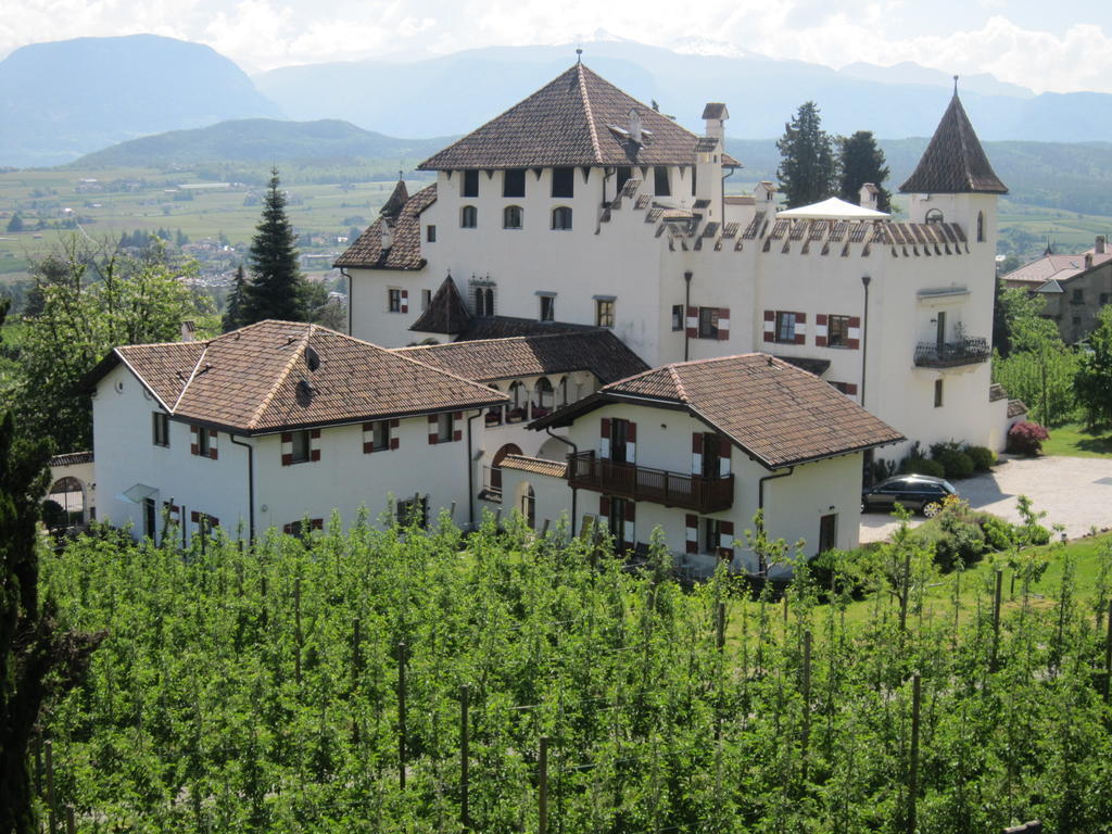 Apartments Schloss Paschbach Appiano Sulla Strada Del Vino Εξωτερικό φωτογραφία