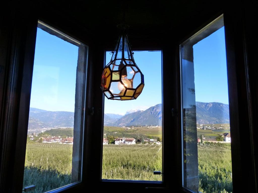 Apartments Schloss Paschbach Appiano Sulla Strada Del Vino Εξωτερικό φωτογραφία