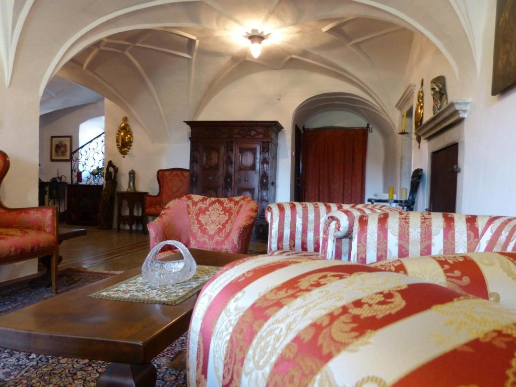 Apartments Schloss Paschbach Appiano Sulla Strada Del Vino Εξωτερικό φωτογραφία