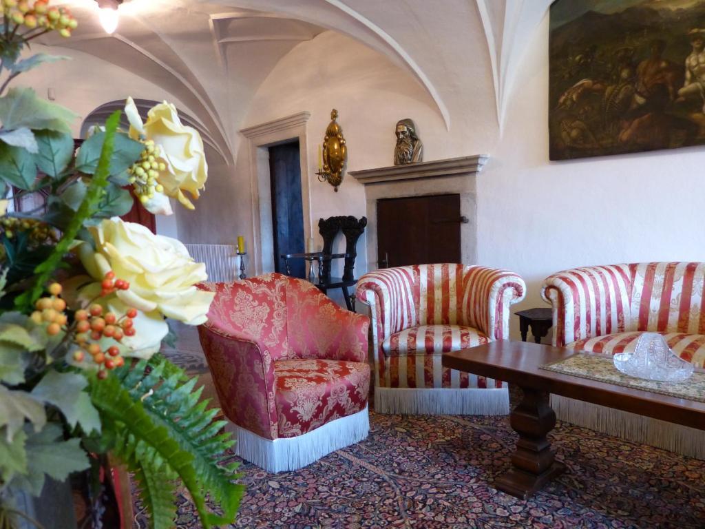 Apartments Schloss Paschbach Appiano Sulla Strada Del Vino Εξωτερικό φωτογραφία