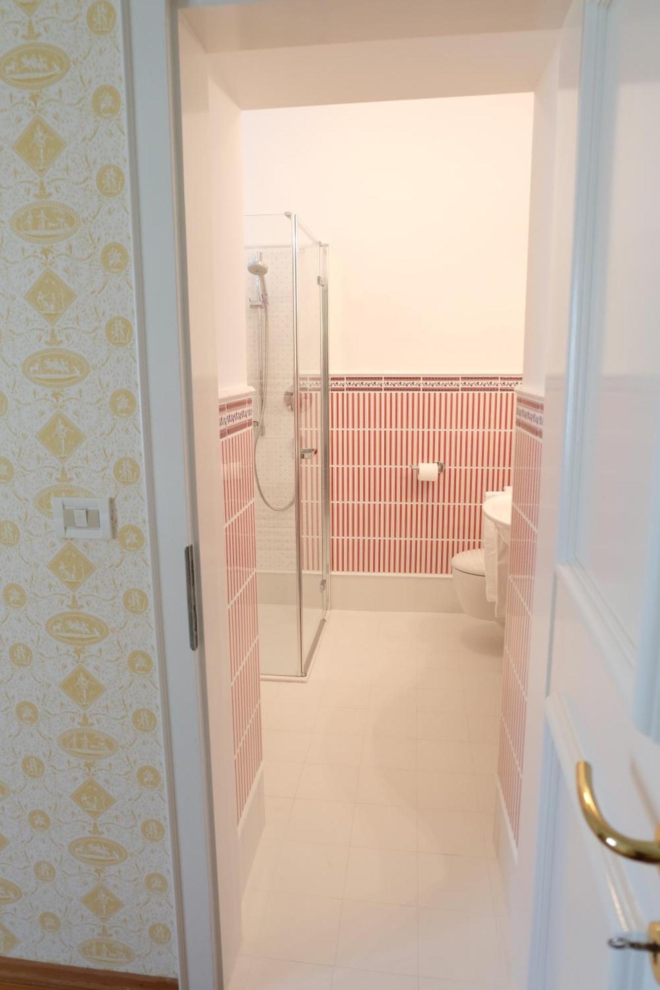 Apartments Schloss Paschbach Appiano Sulla Strada Del Vino Εξωτερικό φωτογραφία
