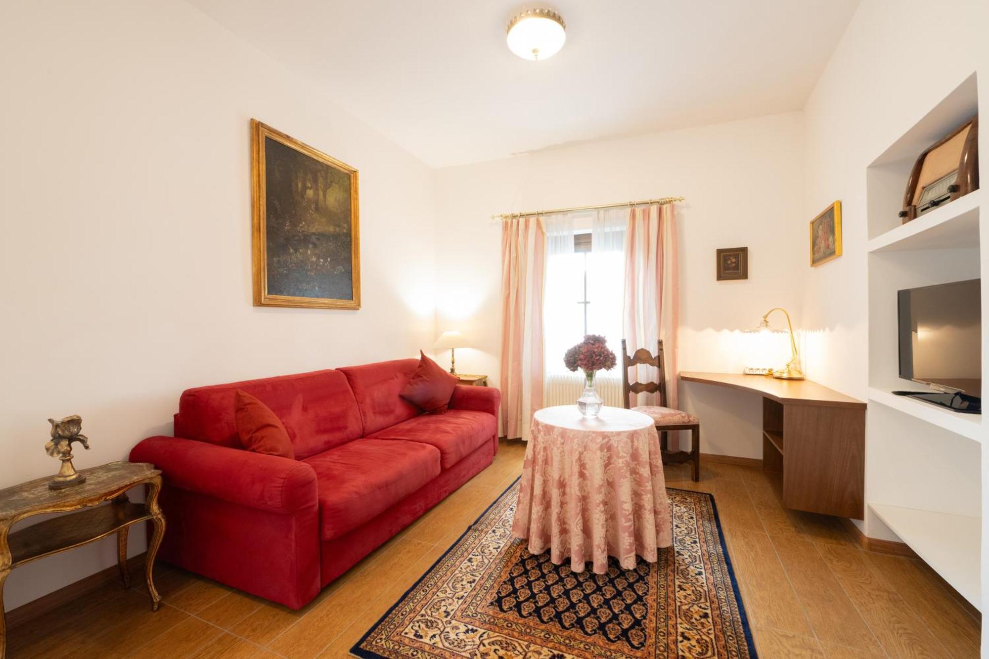 Apartments Schloss Paschbach Appiano Sulla Strada Del Vino Εξωτερικό φωτογραφία
